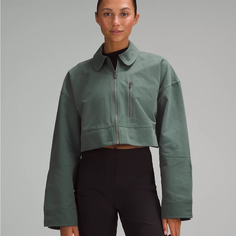 NWT lululemon glyde 2 in 1 adaptable jacket dark forest size M